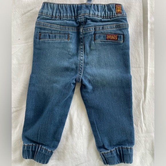 7 for All Makind baby quarter-zip sweatshirt and jean set size 12 months - Picture 5 of 6